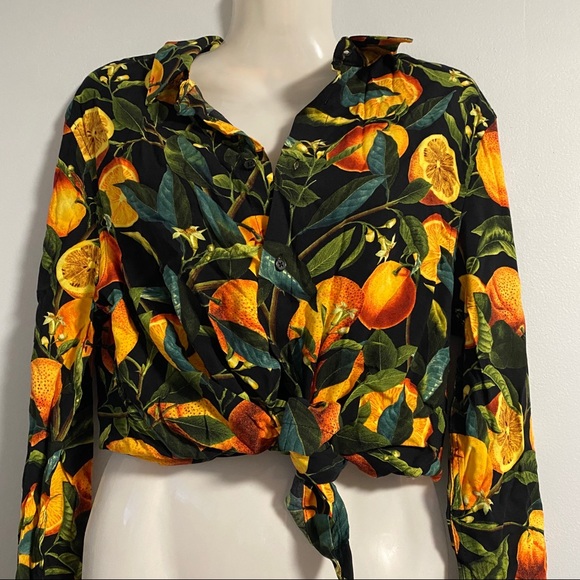 NWT Summer Blouse - Picture 2 of 9